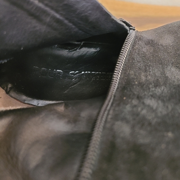 Pour la Victoire Ravel Suede Black & Blue Wedge Booties - Picture 13 of 15